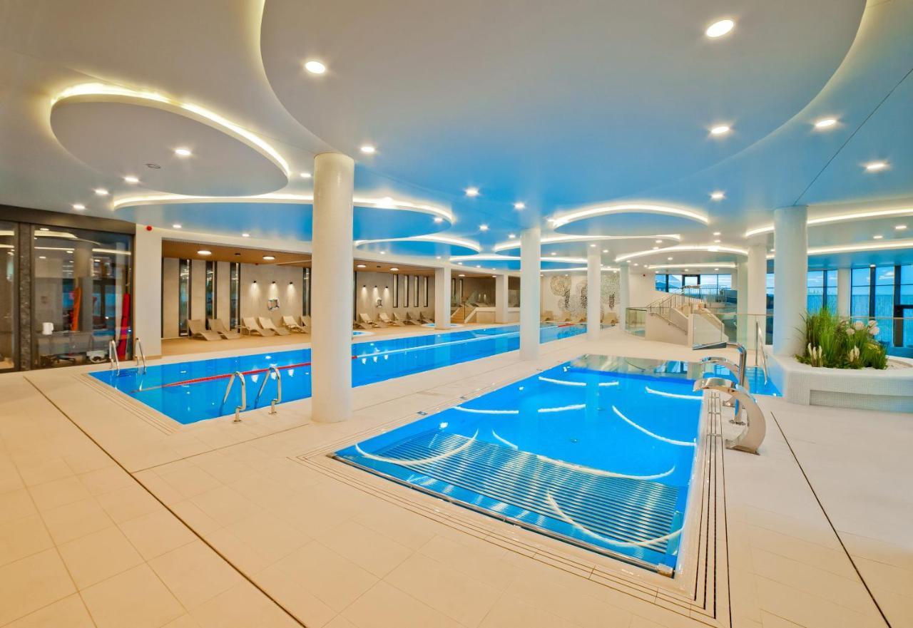 Aqua Resort Apartments-Aqua Park No Limit, Parking โควอบเซก ภายนอก รูปภาพ