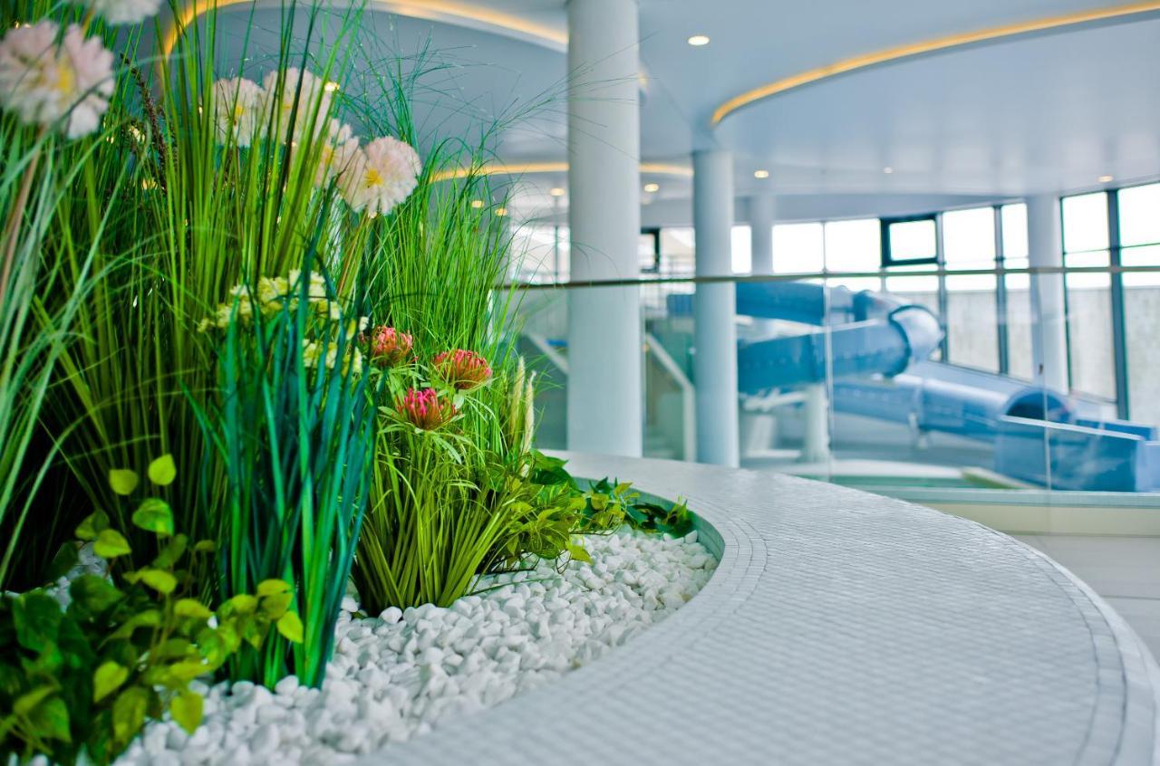 Aqua Resort Apartments-Aqua Park No Limit, Parking โควอบเซก ภายนอก รูปภาพ