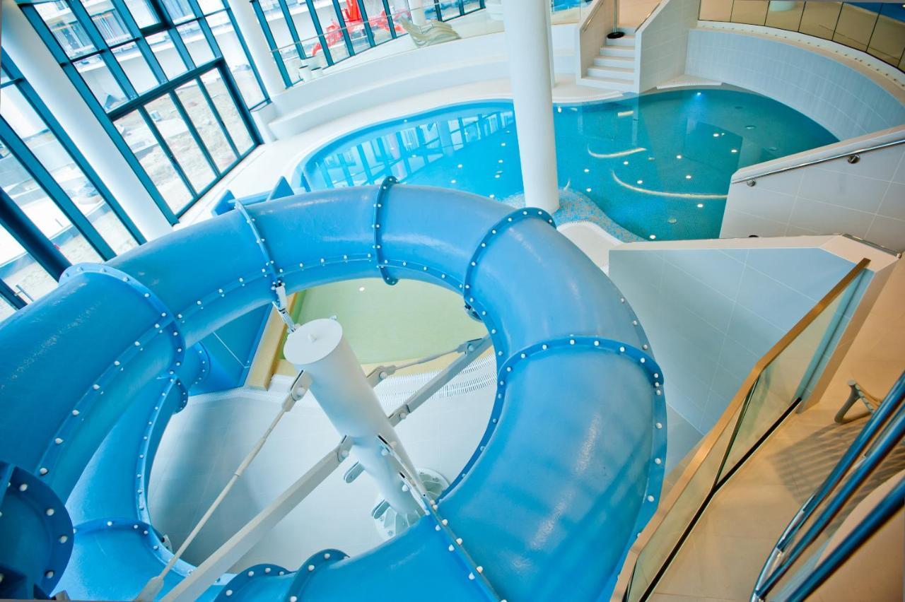 Aqua Resort Apartments-Aqua Park No Limit, Parking โควอบเซก ภายนอก รูปภาพ
