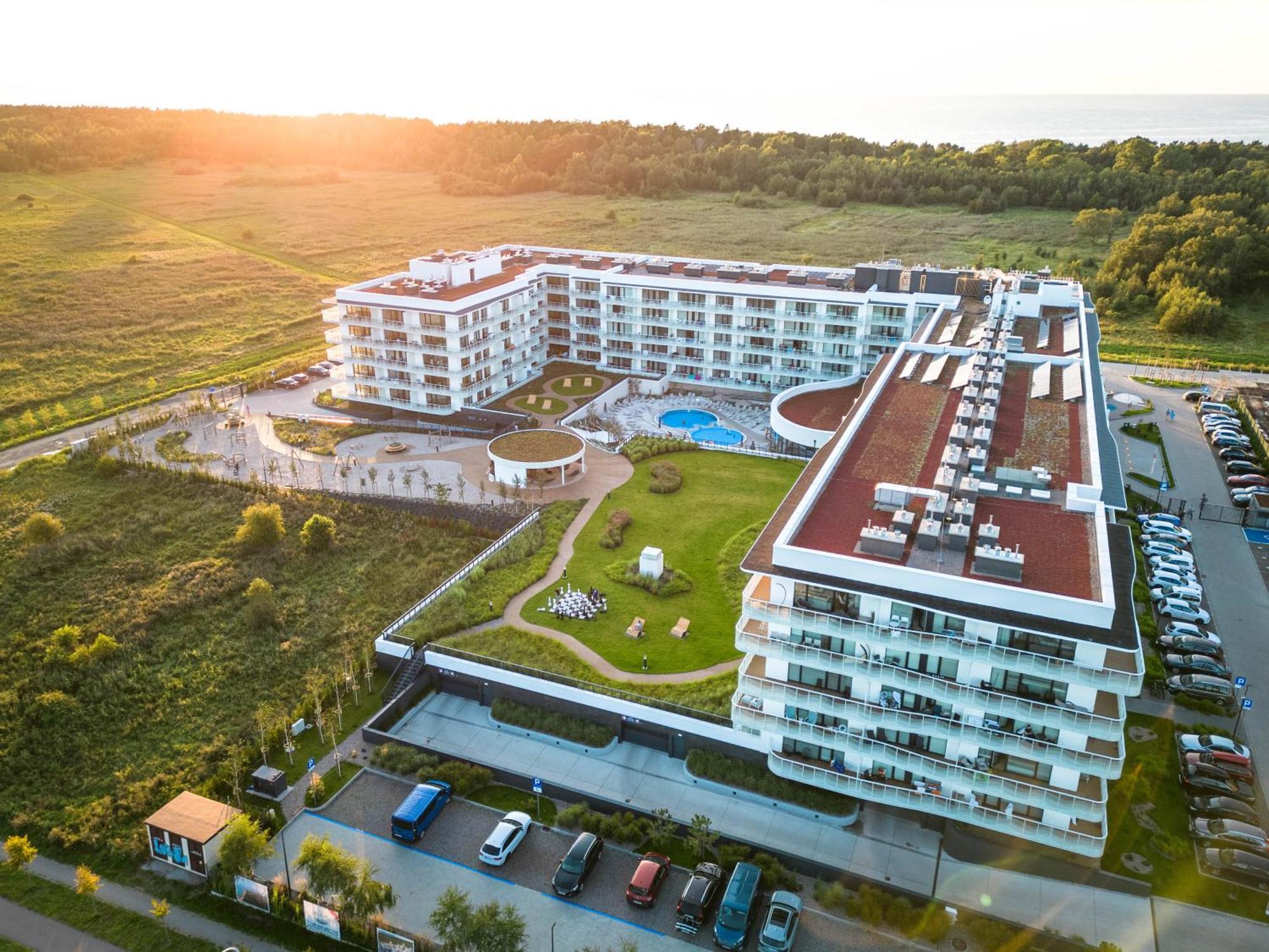 Aqua Resort Apartments-Aqua Park No Limit, Parking โควอบเซก ภายนอก รูปภาพ
